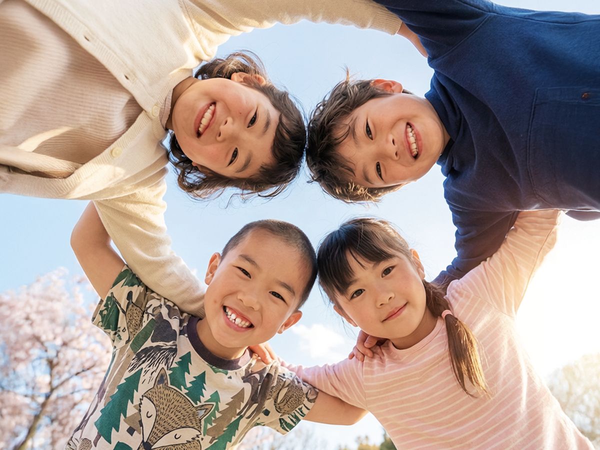 子どもたちと関わる松本じゅんや